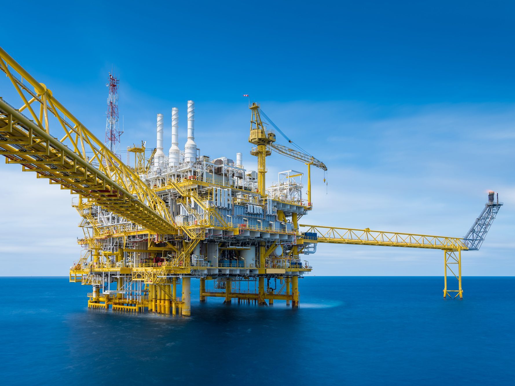 Offshore Oil Rig Aspect Ratio 800 600