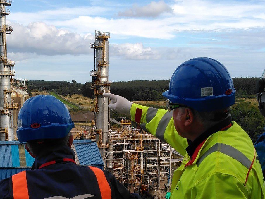 Paul Hynd Visiting FEP Mossmorran Aspect Ratio 800 600