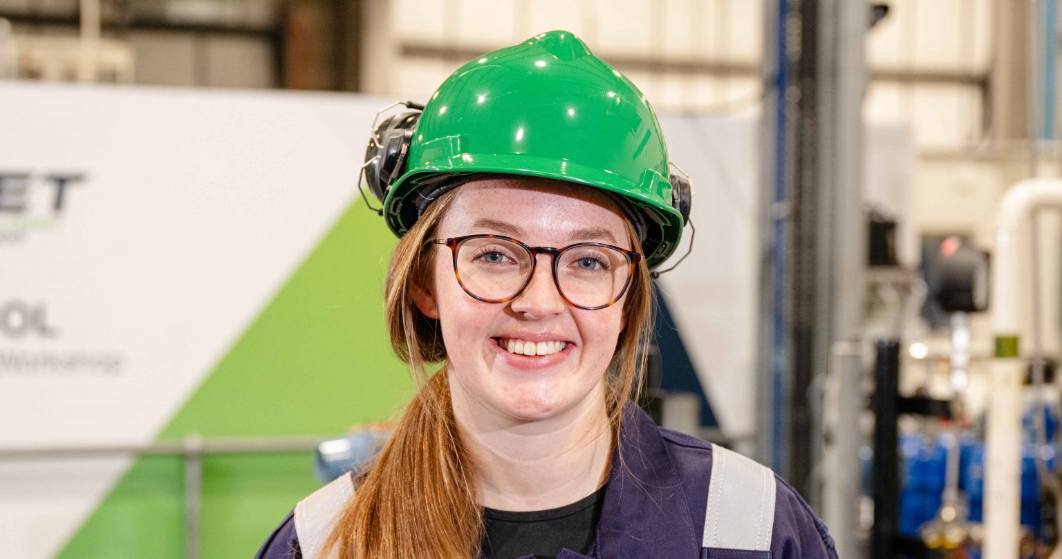 Apply Now: 2025 APTUS Apprenticeship Programme Open! - ECITB