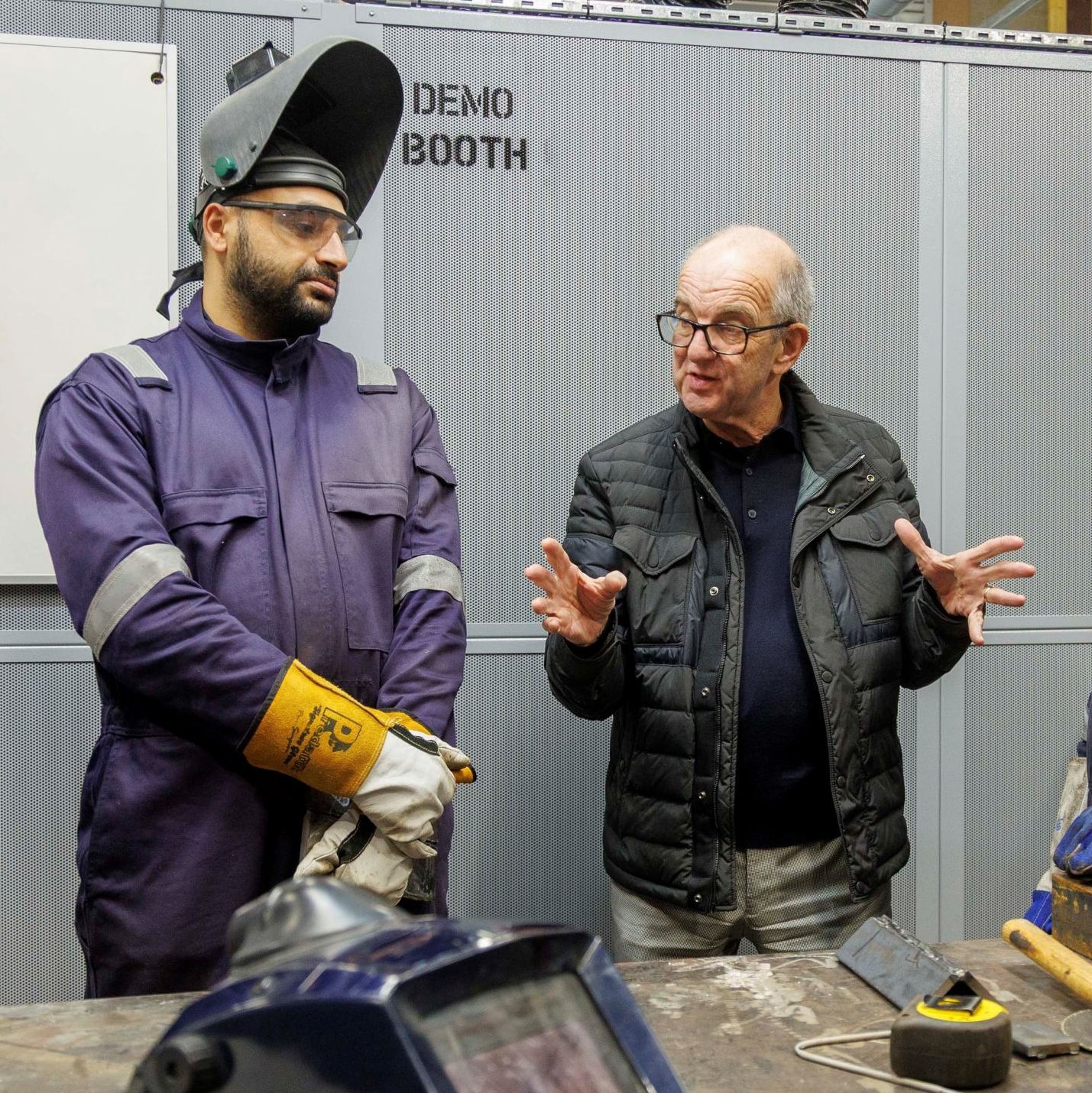 ECITB Chief Executive Andrew Hockey Meeting Apprentices At North East Scotland College (NESCol) Who Have Benefited From ECITB Funding Welding Facilities